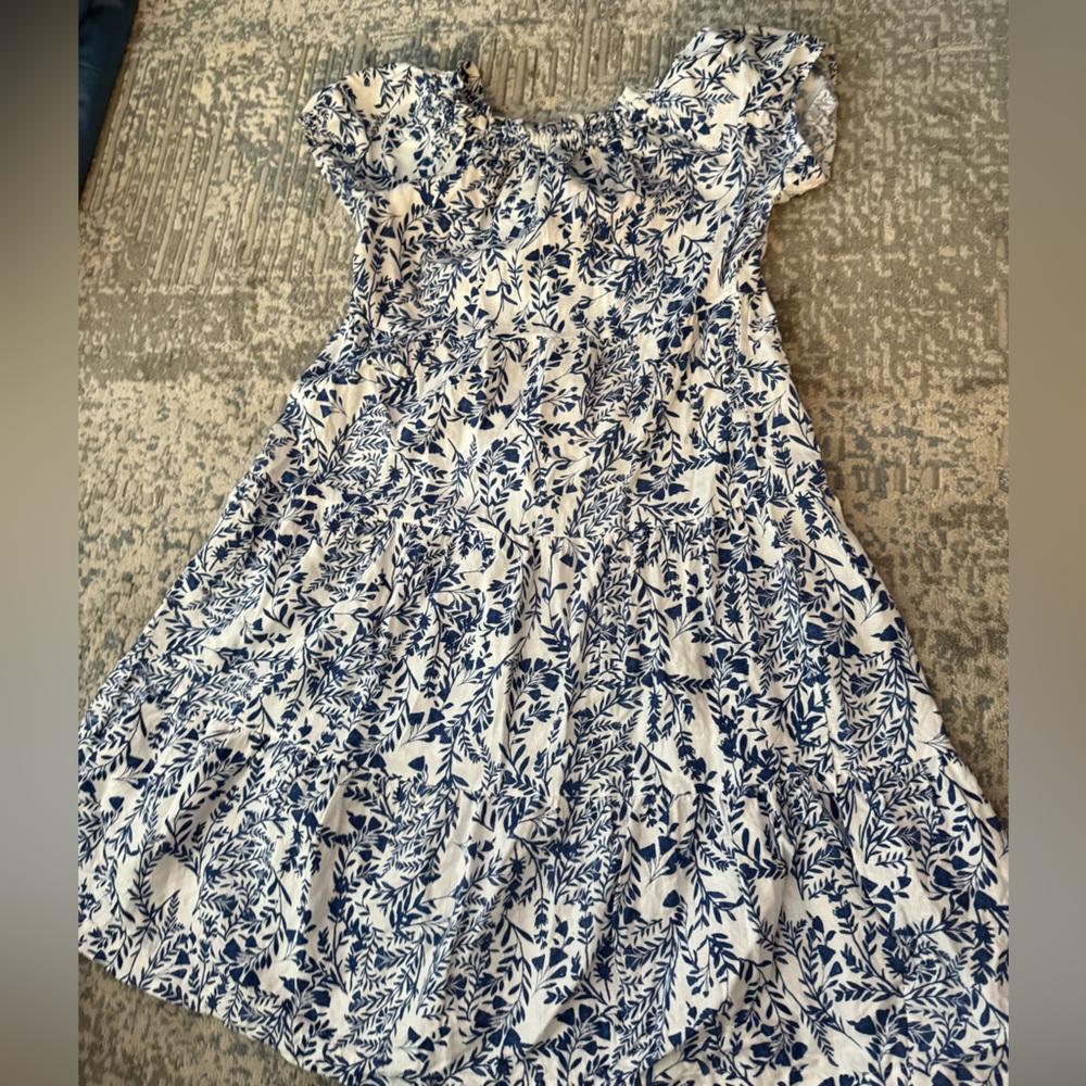 Saks Fifth Avenue Floral Blue and White 100% Linen Dress